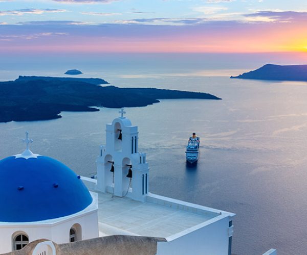 01-santorini-caldera-sunset